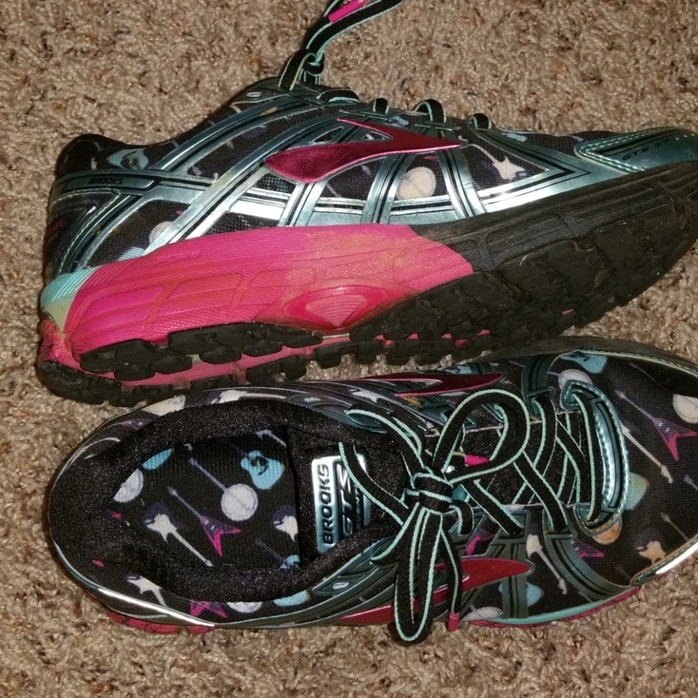 Running shoes !!